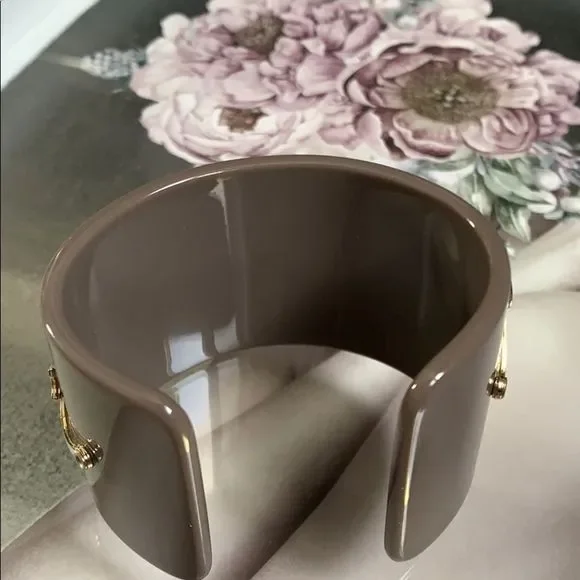 See by Chloe logo plastic cuff bracelet - Picture 3 of 7